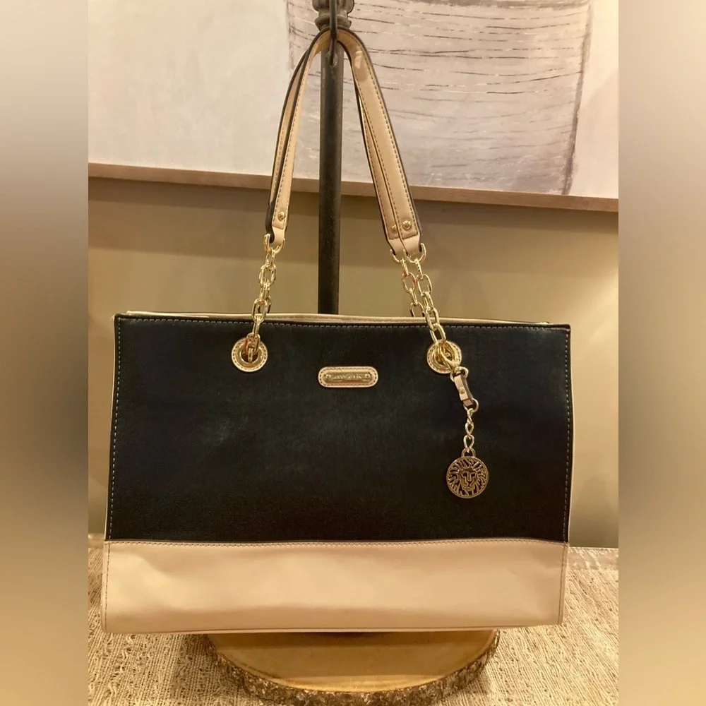 Anne Klein Women Full Bloom Large Tote‎ Purse Ivory/Black NEW Gold Hardware